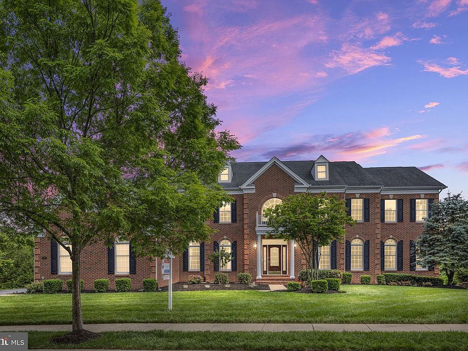 1st image of 5417 Fishers Hill Way