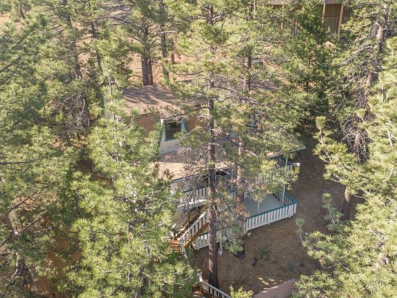 2nd image of 861 Menlo Dr