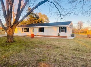 6710 Rocky Ln, Nacogdoches, TX 75964