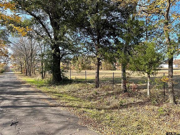 3rd image of 0 County Road 1442