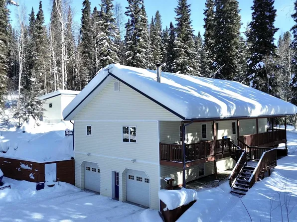 636 Oleary Rd, Fairbanks, AK 99712