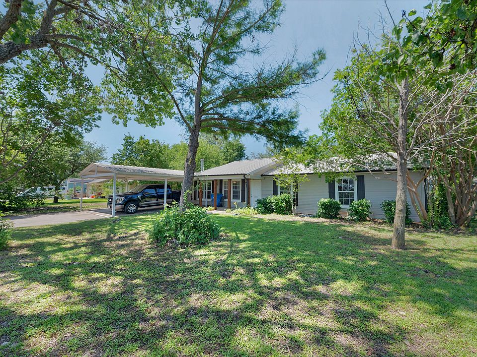 1st image of 3332 Dorothy Ln