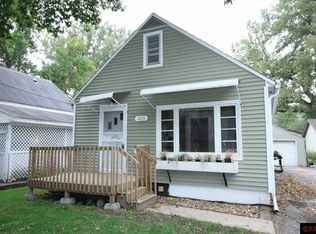 1015 Quincy St, North Mankato, MN 56003