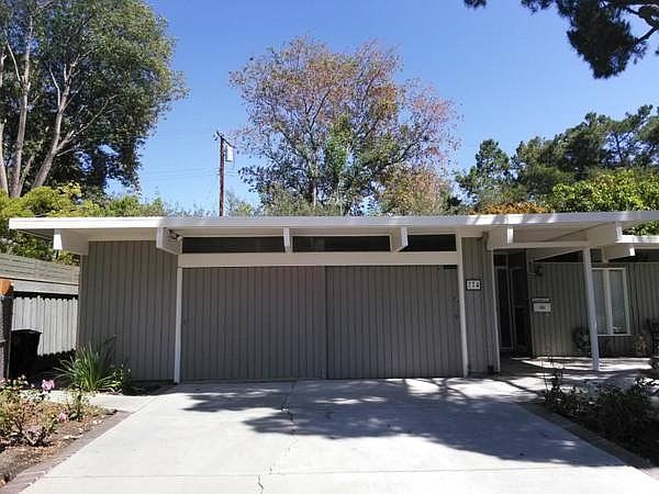 1st image of 774 Montrose Ave