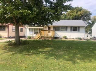 943 S Belmont Ave, Decatur, IL 62521