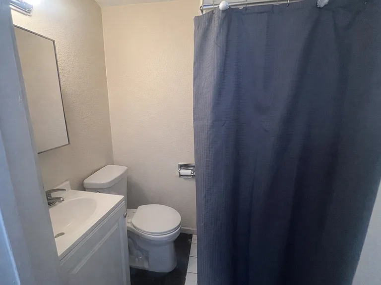 414 S 3rd Ave #11 — Photo 6