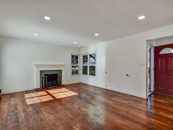 5th image of 623 Valita Dr