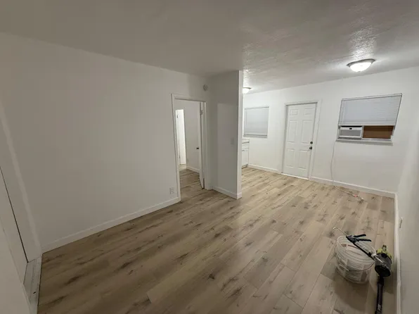 129 SW 5th Ct #1-3, Dania, FL 33004