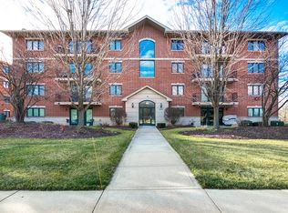 6820 W Winding Trl UNIT 301, Oak Forest, IL 60452