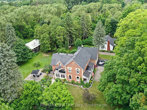 2nd image of 214 Elm St