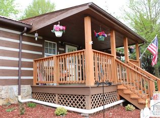 85 Volunteer Ridge Trl, Hillsville, VA 24343