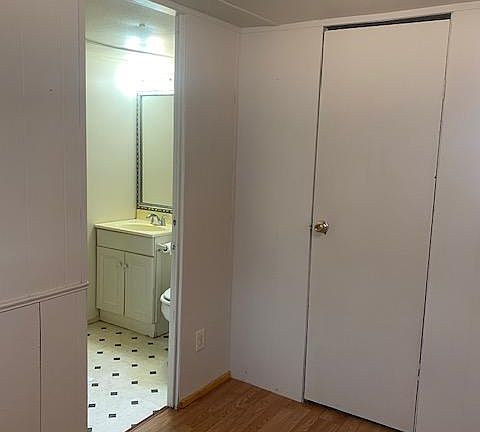 4th image of 5524 Holley Pines Ln