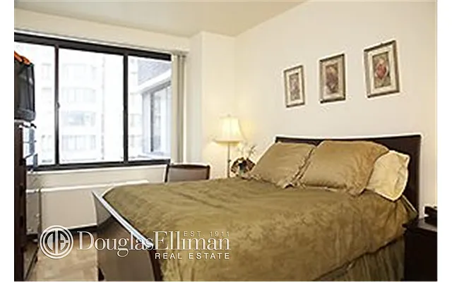 Rented by Douglas Elliman | media 9