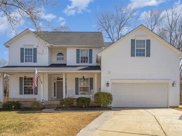 4763 Brockton Ct NW, Concord, NC 28027