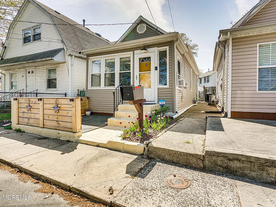 17 Walters St
