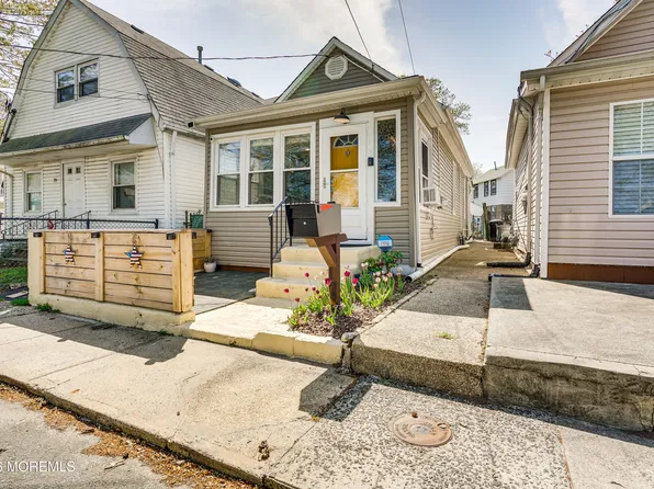 17 Walters St, Keansburg, NJ 07734