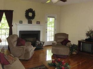 421 Pine Rd, Eden, NC 27288