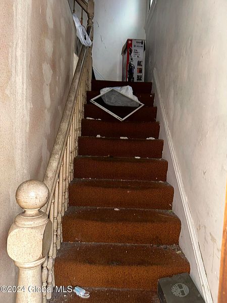 2nd image of 461 Hulett Street