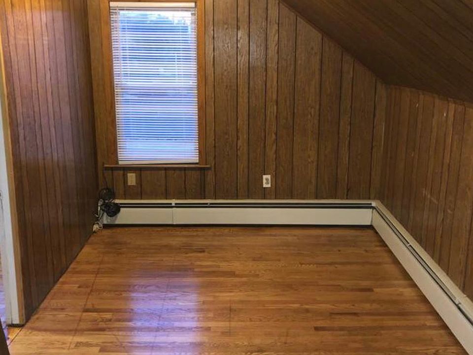 2nd image of 783 E Washington St #2