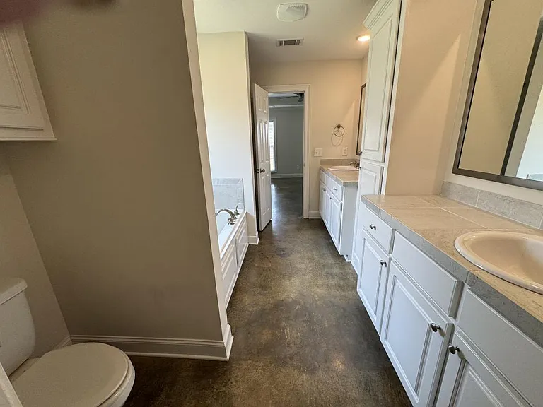 224 Hemingway Cir — Photo 6
