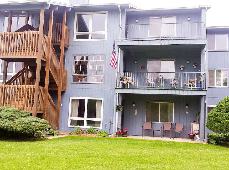 1st image of 145 E San Marnan Dr APT 3