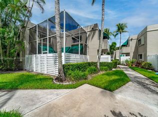 552 NW 98th Ave, Plantation, FL 33324