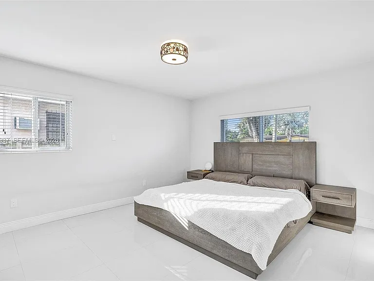 1102 Meadowlark Ave — Photo 48