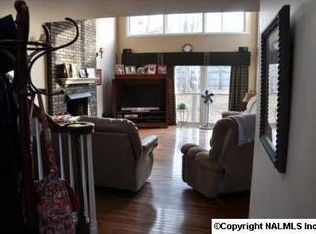 1425 Hickory Ln NE, Arab, AL 35016