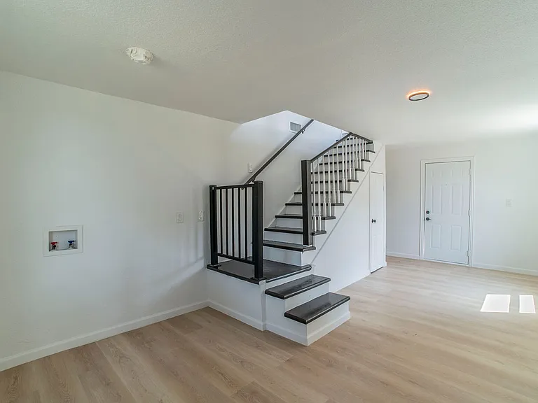 1208 Dan Gould Dr — Photo 16