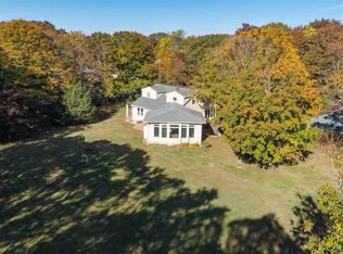 133 Chichester Ave, Center Moriches, NY 11934