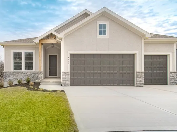 4575 NW 49th Pl, Riverside, MO 64150