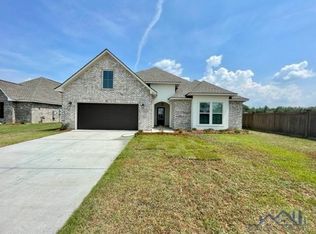 318 Taylor James Way, Houma, LA 70364