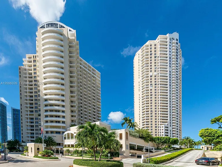 888 Brickell Key Dr #2112 — Photo 36