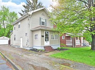 223 Churchill Rd, Girard, OH 44420