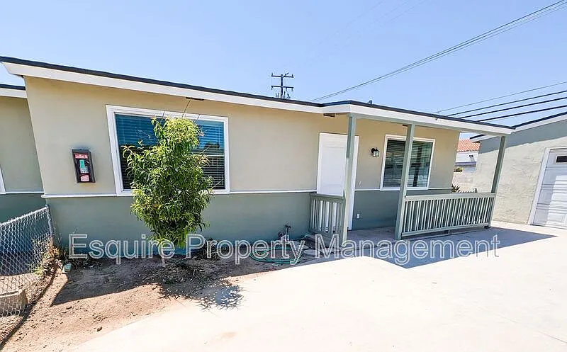 2 bed, 1.0 bath, 768 sqft, $2,550 — Photo 1