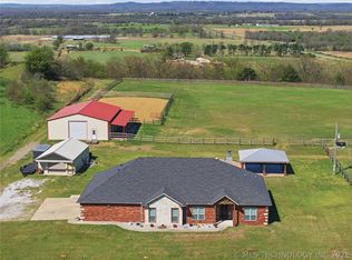 107188 S 4570th Rd, Sallisaw, OK 74955