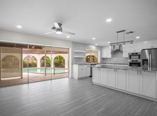 538 Fairway Ter, Naples, FL 34103