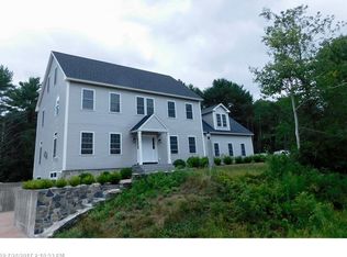 7 Montgomery Ct, Kennebunk, ME 04043