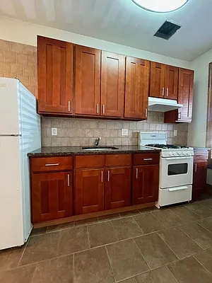 Rented by A D Shaye Realty Group  | media 24