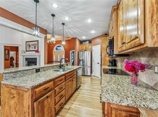 2301 NE Colonnade Ave, Blue Springs, MO 64029