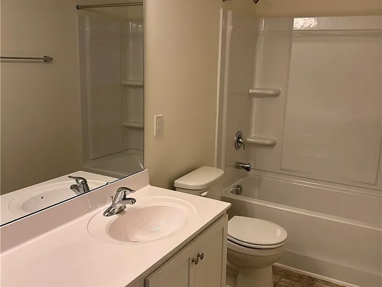 1423 Goldsboro Ave — Photo 16