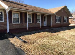 125 Moorman Dr, Madison Heights, VA 24572