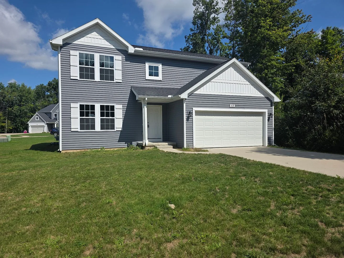 Awesome Single Family home in Great Location — Photo 2