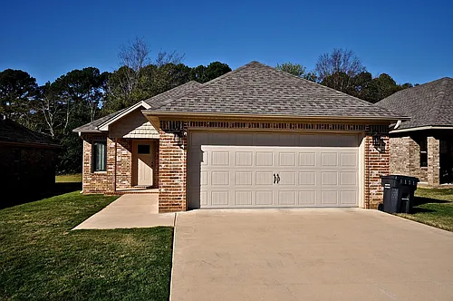 283 Wolf Den Dr Photo 1 283 Wolf Den Dr Photo 1