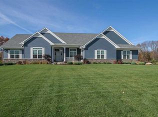 1368 Spring Ridge Ct NE, Swisher, IA 52338