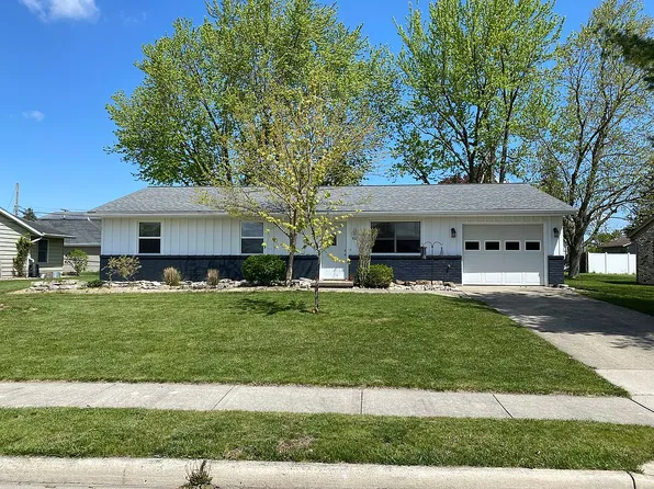 612 Front St, New Bremen, OH 45869