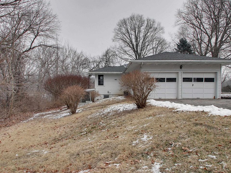 1st image of 5326 Oak Hill Dr