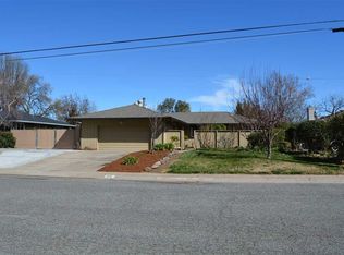 450 Brearcliffe Dr, Red Bluff, CA 96080