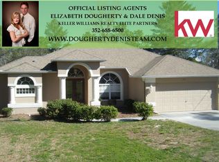 11261 Flock Ave, Weeki Wachee, FL 34613