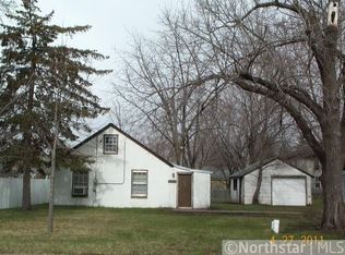 207 New St, Monticello, MN 55362